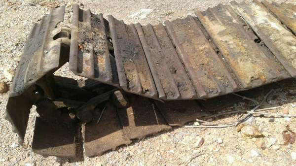 ขายโซ่พร้อมแผ่น รถแทรกเตอร์ D-50 โซ่แท้ ตราโคมัสสุ สภาพตามรูป ขายไม่แพงครับ