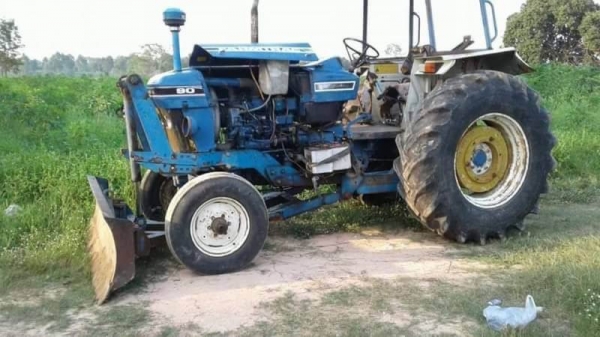 ขาย 135,000 บาท รถไถ Farm Trac 90 แรง เครืองดี เกียร์แรง ยางสวย เอกสารเล่มทะเบียน รถอยู่ จ.ศรีสะเกษ โทร&ไอดีไลน์ 0610710295 ขาย 135,000 บาท รถไถ Farm Trac 90 แรง เครืองดี เกียร์แรง ยางสวย เอกสารเล่มทะเบียน รถอยู่ จ.ศรีสะเกษ โทร&ไอดีไลน์ 0610710295