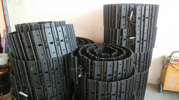 โซ่รถขุดพร้อมใบ ขนาด PC20-50 ของใหม่
