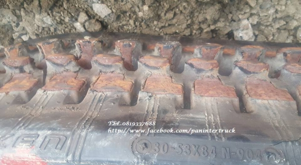 ขายถูกด่วนๆRUBBER TRACK แทรคยางสำหรับใส่กับรถขุดไซค์ 20,25,30,35 (แบบลอนเลอร์ลำโพง)/ขนาด 300*5.3* 84(ข้อ) / ราคาเพียง(เส้นละ 12,000 บาท) สนใจติดต่อ 0819337688