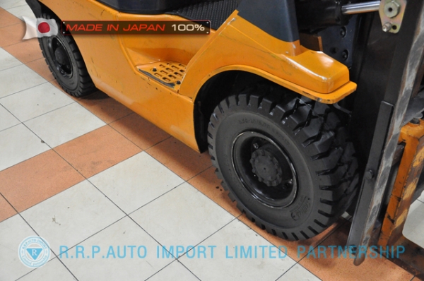 ขายรถโฟล์คลิฟท์มือสอง TOYOTA รุ่น 7FG15-10744 นำเข้าจากประเทศญี่ปุ่น 100\% ไม่เคยใช้งานในไทย