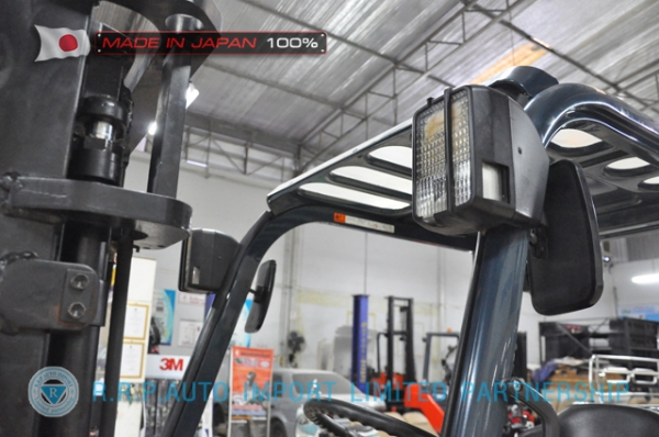 ขายรถโฟล์คลิฟท์มือสอง TOYOTA รุ่น 7FG15-10744 นำเข้าจากประเทศญี่ปุ่น 100\% ไม่เคยใช้งานในไทย