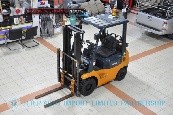 ขายรถโฟล์คลิฟท์มือสอง TOYOTA รุ่น 7FG15-10744 นำเข้าจากประเทศญี่ปุ่น 100\% ไม่เคยใช้งานในไทย