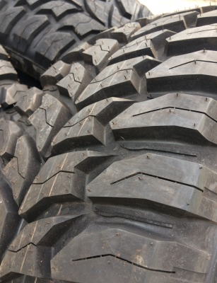 ขายยาง Mud 33x12.5 R 15 ของใหม่ ชุดล่ะ 15,800