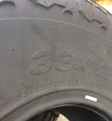 ขายยาง Mud 33x12.5 R 15 ของใหม่ ชุดล่ะ 15,800