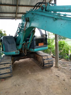 ขายรถขุดแบ็คโค โกเบลโก 135SR สภาพเก่านอก เอกสารเล่มทะเบียนครบ ช่วงล่างเอวแน่น พร้อมใช้งาน