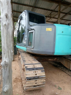 ขายรถขุดแบ็คโค โกเบลโก 135SR สภาพเก่านอก เอกสารเล่มทะเบียนครบ ช่วงล่างเอวแน่น พร้อมใช้งาน