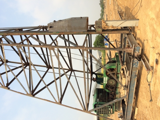 ปั้นจั้นตอกเสาเข็ม รับเหมา