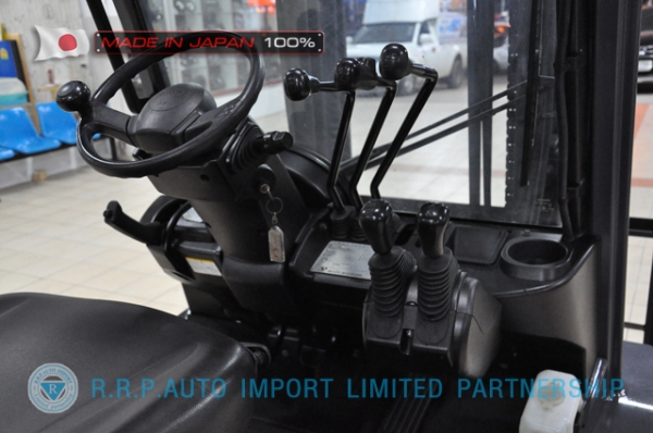 ขายรถโฟล์คลิฟท์มือสอง TOYOTA รุ่น 8FD20-14854 นำเข้าจากประเทศญี่ปุ่น 100\% ไม่เคยใช้งานในไทย