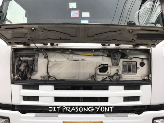 ขาย ISUZU DECA TRACTOR GVR 245 แรง (CNG-MPI) รถห้างแท้ ปี 2554
