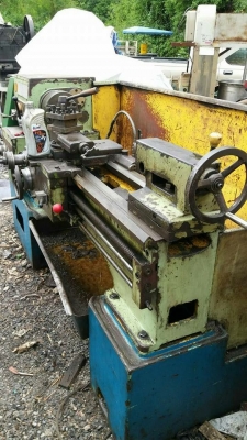 ขายเครื่องกลึง5.5ฟุต3เพลามีปั๊มน้ำครบราคาสุดพิเศษครับ