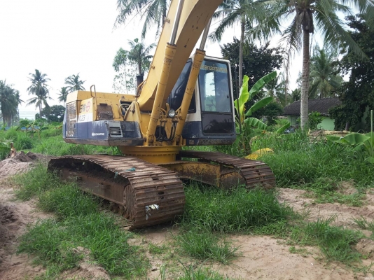 ขาย!! >>> Komatsu Pc200 รุ่น 5 <<< เบอร์ติดต่อ 098-7155789