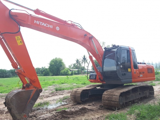ขาย!! >>> Hitachi Zx200 รุ่น 1 <<< เบอร์ติดต่อ 098-7155789
