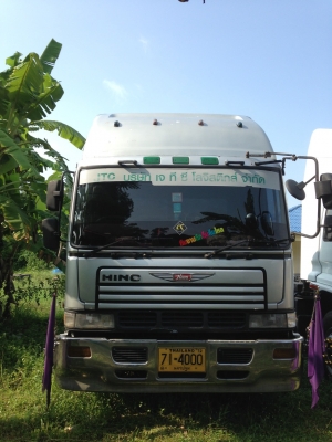 รถ 10 ล้อหัวลาก ยี่ห้อ HINO 285 แรงม้า จดทะเบียน ปี 2541 รถ 10 ล้อหัวลาก ยี่ห้อ HINO 285 แรงม้า จดทะเบียน ปี 2541