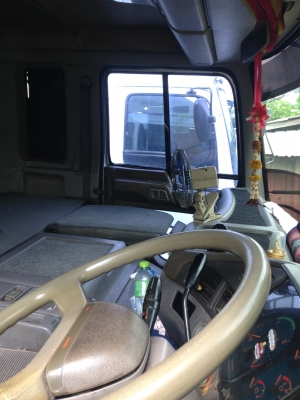รถ 10 ล้อหัวลาก ยี่ห้อ HINO 285 แรงม้า จดทะเบียน ปี 2541