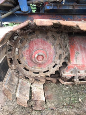 ขาย 595,000 บาท รถเกี่ยว อุ้ม 2.5 ตัน ตั้วเดิน 12 HT ปั้มดากิ้นส์ 23 โช่ 45 ข้อ รอลเลอร์ 10 ลูก ตู้นวด 6.5 ครึ่ง เครื่อง 6D16 Turbo -220 แรง   รถอยู่ จ.สมุทรสาคร โทร&amp;ไอดีไลน์  0610710295