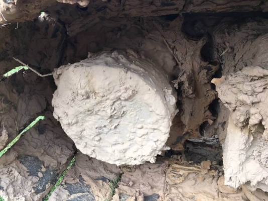 ขาย 1,985,000 บาท ด่วน KOBELCO SK 140 Lc SUPER X ทำงาน 8098 ช.ม. สภาพพร้อมใช้งาน โซ่ช่วงล่างสวย เครื่องปั้มดี ไฟฟ้าสมบูรณ์ เอกสารอินวอย  รถอยู่ จ.มหาสารคาม โทร&amp;ไอดีไลน์ 0610710295