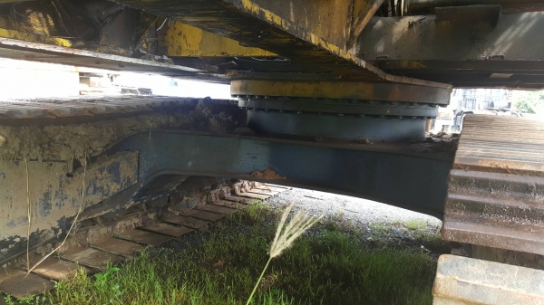 ขาย แบคโฮ KOBELCO SK200 Mark 3 เอกสารเล่มทะเบียนครบ เครื่องดี ปั้มดี ช่วงล่างเต็ม รถใช้งานอยู่ครับ