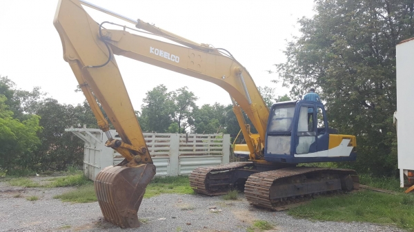 ขาย แบคโฮ KOBELCO SK200 Mark 3 เอกสารเล่มทะเบียนครบ เครื่องดี ปั้มดี ช่วงล่างเต็ม รถใช้งานอยู่ครับ