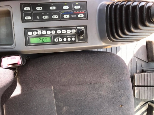 ขายรถแบคโฮ KOMATSU PC228US-3E0 (เทียบเท่ารุ่น 8) ปี 2008 รถนอกนำเข้าจากญี่ปุ่น มีVDOการทำงานครับ ขายรถแบคโฮ KOMATSU PC228US-3E0 (เทียบเท่ารุ่น 8) ปี 2008 รถนอกนำเข้าจากญี่ปุ่น มีVDOการทำงานครับ