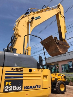 ขายรถแบคโฮ KOMATSU PC228US-3E0 (เทียบเท่ารุ่น 8) ปี 2008 รถนอกนำเข้าจากญี่ปุ่น มีVDOการทำงานครับ ขายรถแบคโฮ KOMATSU PC228US-3E0 (เทียบเท่ารุ่น 8) ปี 2008 รถนอกนำเข้าจากญี่ปุ่น มีVDOการทำงานครับ