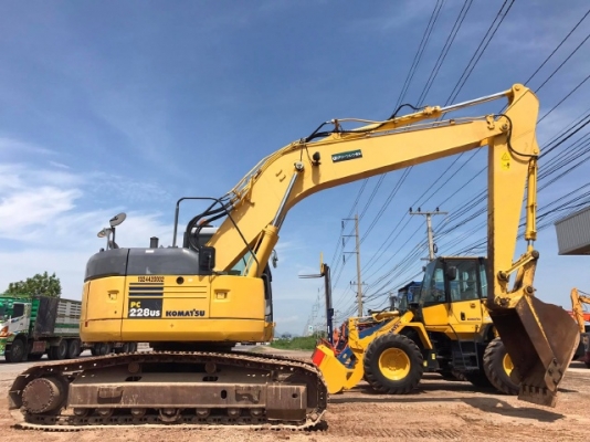 ขายรถแบคโฮ KOMATSU PC228US-3E0 (เทียบเท่ารุ่น 8) ปี 2008 รถนอกนำเข้าจากญี่ปุ่น มีVDOการทำงานครับ ขายรถแบคโฮ KOMATSU PC228US-3E0 (เทียบเท่ารุ่น 8) ปี 2008 รถนอกนำเข้าจากญี่ปุ่น มีVDOการทำงานครับ