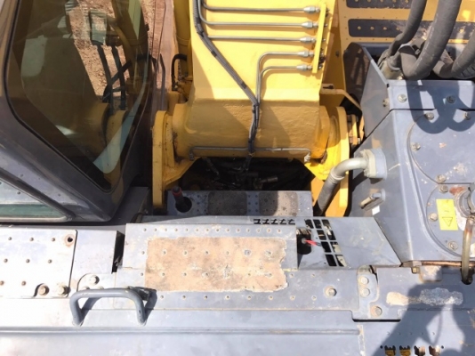 ขายรถแบคโฮ KOMATSU PC228US-3E0 (เทียบเท่ารุ่น 8) ปี 2008 รถนอกนำเข้าจากญี่ปุ่น มีVDOการทำงานครับ ขายรถแบคโฮ KOMATSU PC228US-3E0 (เทียบเท่ารุ่น 8) ปี 2008 รถนอกนำเข้าจากญี่ปุ่น มีVDOการทำงานครับ