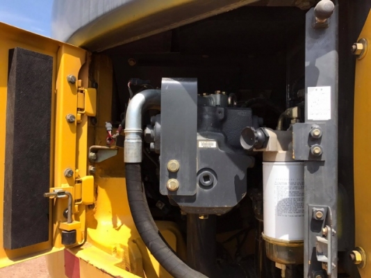 ขายรถแบคโฮ KOMATSU PC228US-3E0 (เทียบเท่ารุ่น 8) ปี 2008 รถนอกนำเข้าจากญี่ปุ่น มีVDOการทำงานครับ