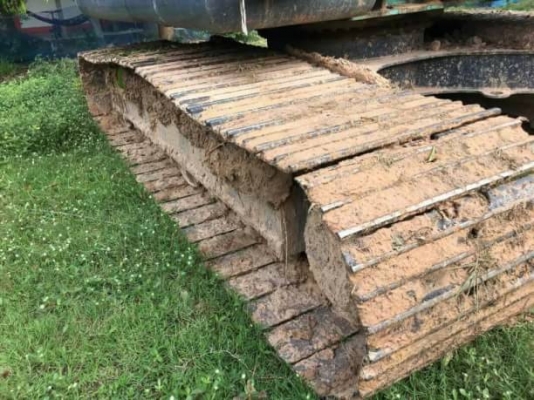 ขาย 1,985,000 บาท ด่วน KOBELCO SK 140 Lc SUPER X ทำงาน 8098 ช.ม. สภาพพร้อมใช้งาน โซ่ช่วงล่างสวย เครื่องปั้มดี ไฟฟ้าสมบูรณ์ เอกสารอินวอย รถอยู่ จ.มหาสารคาม  090-772-3710 090-772-3708