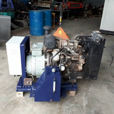 เครื่องปั่นไฟเก่านอก Perkins 10 kw 220 v แปลงไฟติดตั้งระบบแล้ว พร้อมใช้งาน
