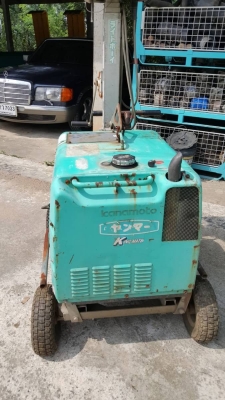 Lighting tower เครื่องปั่นไฟ พร้อมไฟส่องสว่าง Lighting tower เครื่องปั่นไฟ พร้อมไฟส่องสว่าง