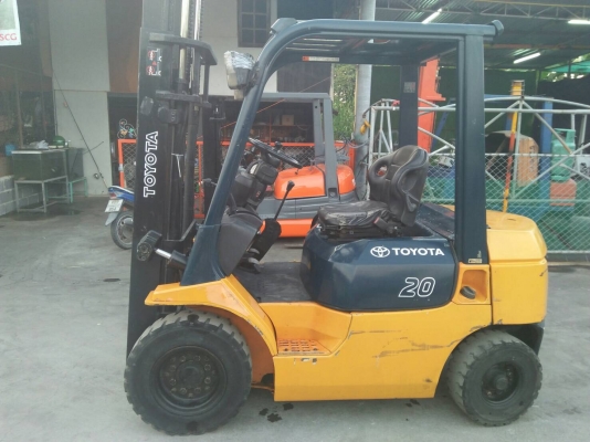 ขาย รถโฟรคลิฟท์ โตโยต้า รุ่น 7 ดีเซล ขาย รถโฟรคลิฟท์ โตโยต้า รุ่น 7 ดีเซล