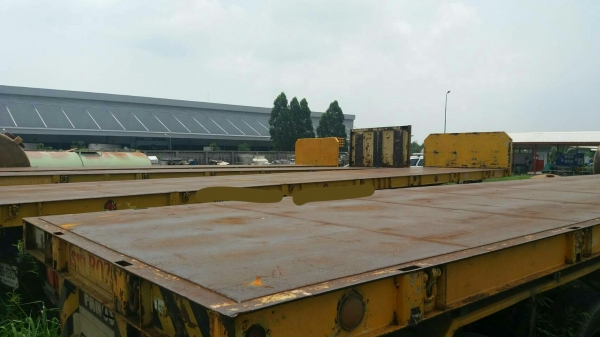 หางพื้นเรียบพนัส