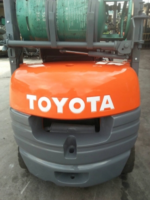 ขาย รถโฟรคลิท์ โตโยต้า รุ่น 6 เบนซิล