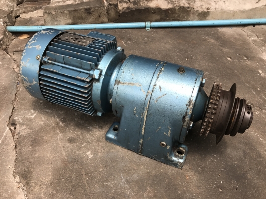 ขายมอเตอร์เกียร์ SEW eurodrive 2HP. 380V อัตราทด 1:24 เพลาออกประมาณ 60รอบต่อนาที สภาพสวยเดิมๆ วิ่งนิ่ม พร้อมใช้งาน ขายมอเตอร์เกียร์ SEW eurodrive 2HP. 380V อัตราทด 1:24 เพลาออกประมาณ 60รอบต่อนาที สภาพสวยเดิมๆ วิ่งนิ่ม พร้อมใช้งาน