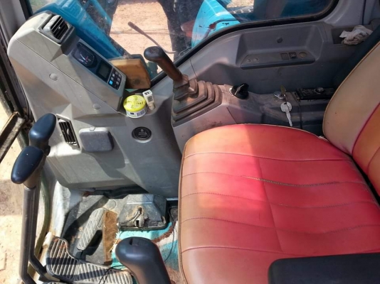 ขายรถแบคโค SK200 YN10 มาร์คซิก โซ่ใหม่ ไฟฟ้าครบ รถสวยสภาพดีมาก แอร์เย็น พร้อมใช้ เอกสารเล่มทะเบียน ราคา1,580,000 สนใจโทร 090-8588220คุณนะ 093-3258446คุณบิว เว็บไซต์ส่วนตัว www.narong2truck.com www.truck.in.th/498 ID: narong498 ID: 09332584461 เพจ Facebook