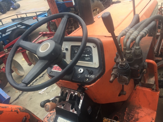 ขายคูโบต้า 24 แรง 2 เพลา + ใบดัน