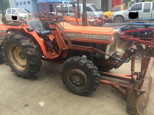 ขายคูโบต้า 24 แรง 2 เพลา + ใบดัน