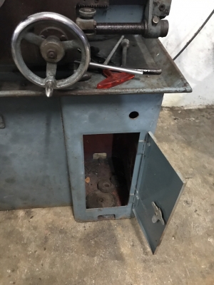 แท่นกลึง 3.5 ฟุต เพลาเดียว ไฟ 380 v. พร้อมใช้งาน สภาพสวยๆ ด่วนๆๆ 35,000