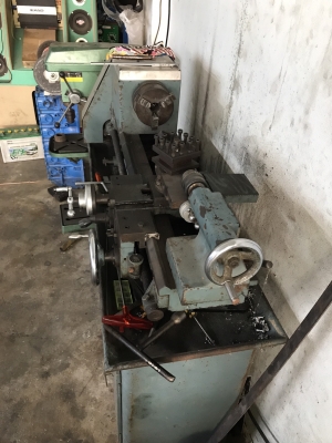 แท่นกลึง 3.5 ฟุต เพลาเดียว ไฟ 380 v. พร้อมใช้งาน สภาพสวยๆ ด่วนๆๆ 35,000