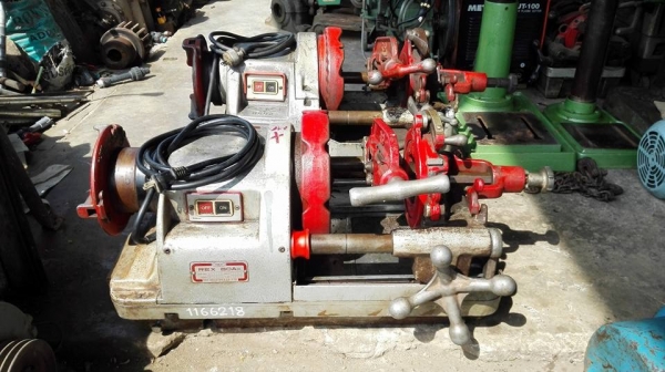 ** SOLD ** เหลือ 1 ตัว ** เครื่องต้าปเกลียวญี่ปุ่น REX N 80A JAPAN 1/2"- 3" ไฟบ้าน 220V พร้อมใช้งาน