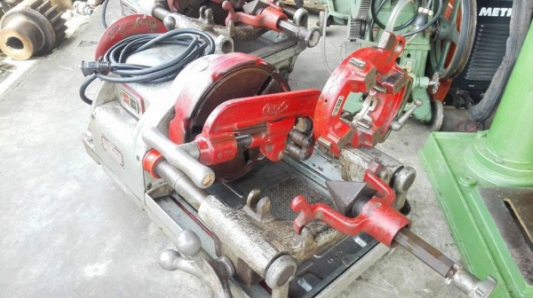 ** SOLD ** เหลือ 1 ตัว ** เครื่องต้าปเกลียวญี่ปุ่น REX N 80A JAPAN 1/2"- 3" ไฟบ้าน 220V พร้อมใช้งาน ** SOLD ** เหลือ 1 ตัว ** เครื่องต้าปเกลียวญี่ปุ่น REX N 80A JAPAN 1/2"- 3" ไฟบ้าน 220V พร้อมใช้งาน