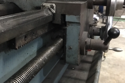 เครื่องกลึงเล็ก 3.5 ฟุต พร้อมใช้งาน ไฟ 380 v. เพลาเดียว ด่วนๆๆๆ 35,000 เครื่องกลึงเล็ก 3.5 ฟุต พร้อมใช้งาน ไฟ 380 v. เพลาเดียว ด่วนๆๆๆ 35,000