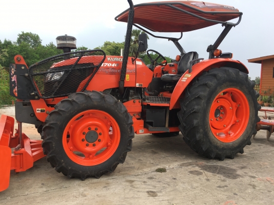 รถไถคูโบต้ามือสอง M7040 สภาพดีราคาถูก