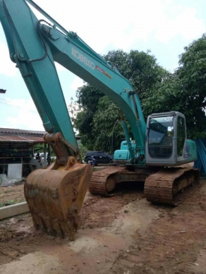 รถแบคโฮ Kobelco SK200 Mark 6 YN10 ใช้งานเพียง 9,xxx ชั่วโมงเอกสารเล่มทะเบียน สภาพนางฟ้า