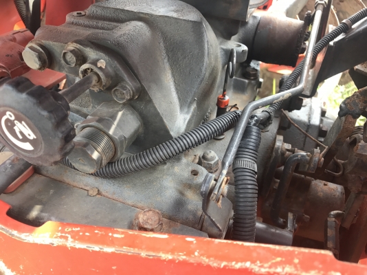 ขาย L4508Di  ดีไอ อุปกรณ์ 2 ชิ้น หน้า-หลัง เครื่องแน่น เกียร์ดี หางปกติ ยางสวย 4 เส้น แบตพึ่งเปลี่ยน สีเดิม (เก็บสีล้อหน้าอย่างเดียว) ดันหน้าช้าง ผานหลังช้างใบ24 เล่มทะเบียนพร้อม