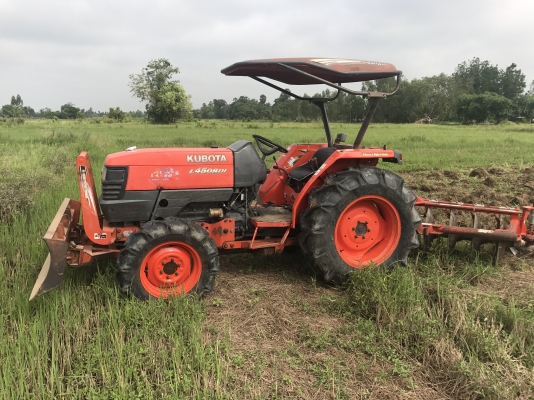 ขาย L4508Di  ดีไอ อุปกรณ์ 2 ชิ้น หน้า-หลัง เครื่องแน่น เกียร์ดี หางปกติ ยางสวย 4 เส้น แบตพึ่งเปลี่ยน สีเดิม (เก็บสีล้อหน้าอย่างเดียว) ดันหน้าช้าง ผานหลังช้างใบ24 เล่มทะเบียนพร้อม