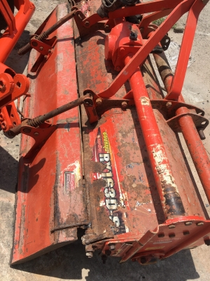 รถไถ 34 แรง เอกสารครบ อุปกร 3 ชิ้น ผานหน้ +ผานหลัง +โลตารี พร้อมใช้ราคาเบา ฯฯฯ 160,000 บาท  วันทูคอล 0986683479 dtac 0991751349 สิทธิ์ คับ