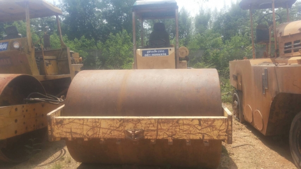 ขายรถบดสั่นBOMAX 2 เพลาเอกสารทะเบียน ขายรถบดสั่นBOMAX 2 เพลาเอกสารทะเบียน