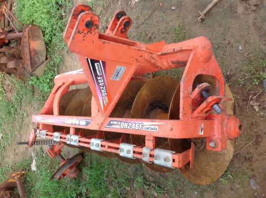 ขาย L4708DT รถ300ชั่วโมง ใบมีด+ผาน6/24 รถสีเดิมทั้งคัน